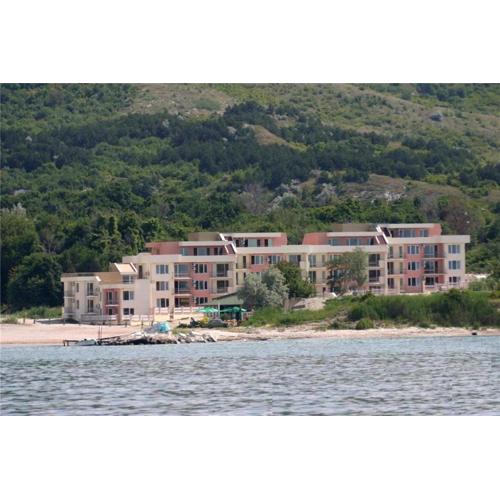 Sea Paradise Apartment Complex