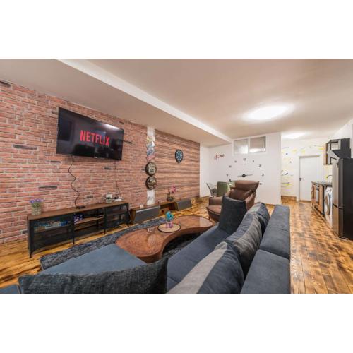 Sea Peace Apartment with Free parking