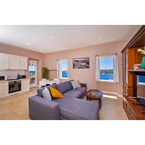 SEA PEARL APARTMENTS by DuHomes