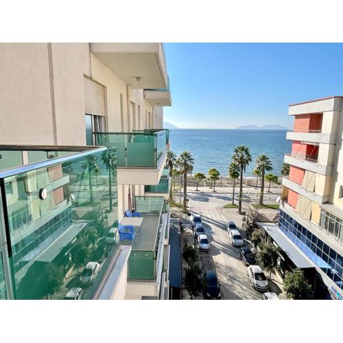 SEA SIDE SUITE