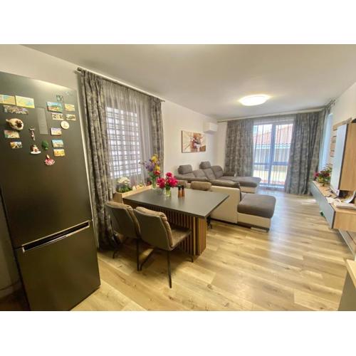 Sea Sunrise Apartment