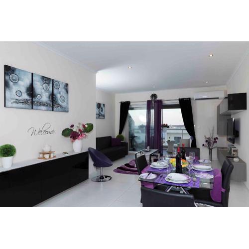 Sea View 2 Bed Apartment close to beach Hpi6768
