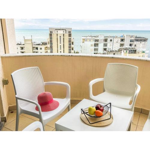 Sea view apartment 1342