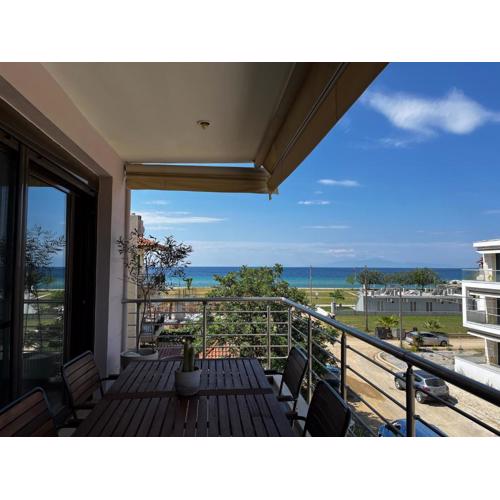 Sea View Apartment Flogita