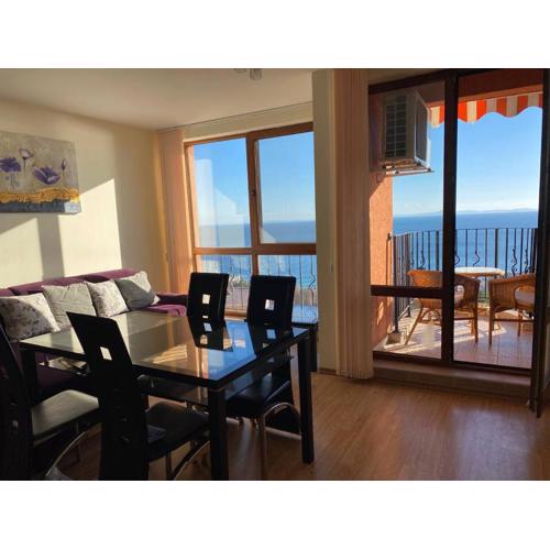 Sea view apartment in Sveti Vlas