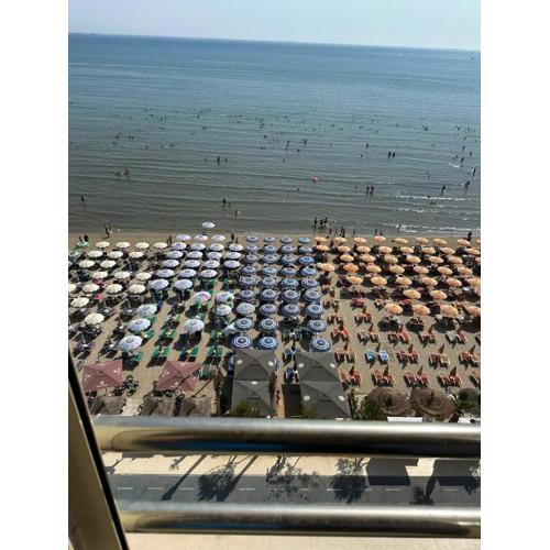 Sea view apartment on the beach