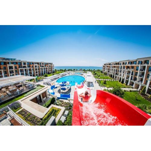 SEA VIEW Apartment on the Sunny Beach