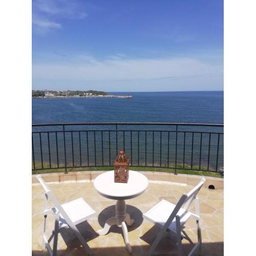 Sea view apartment