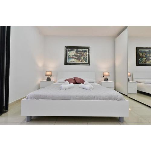 Sea view apartment