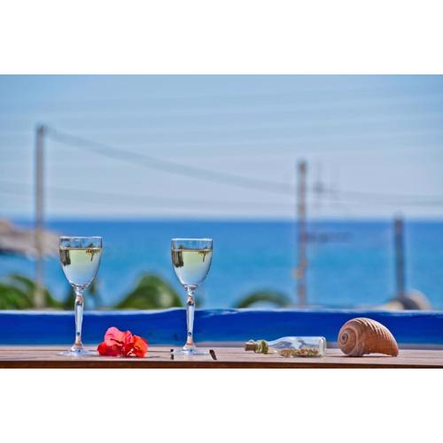 Sea View Apartments & Studios