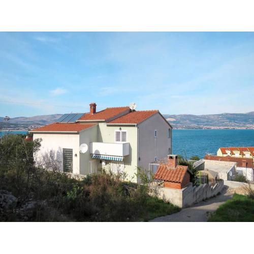 Sea-View Apartments with Pool, Terrace, and Outdoor Lounge in Scenic Čiovo Island