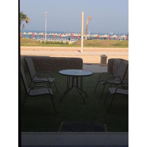 Sea View Chalet with Garden at Porto South Beach - Families Only