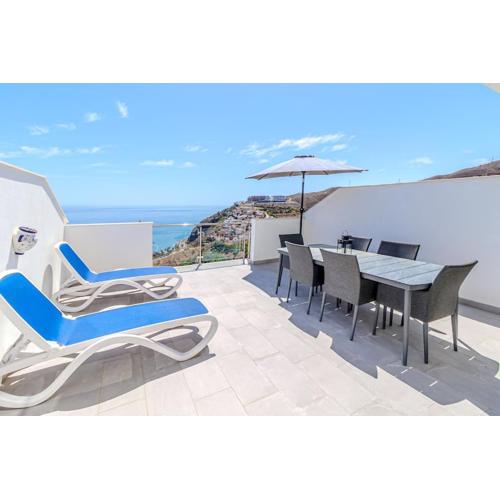 sea view ladera