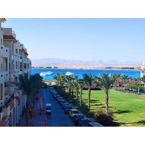 Sea view Luxury apartment at Al Andalous Sahl Hasheesh