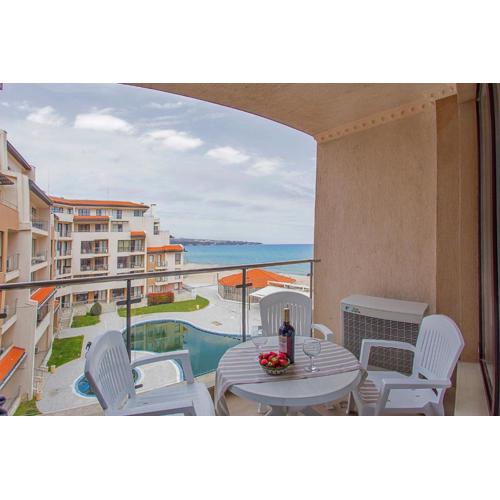 Sea view Obzor Beach apartment