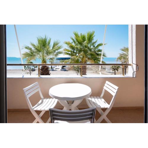 Sea View-palm Trees Apartment Durres