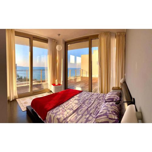 Sea view Penthouse (YooBulgaria)