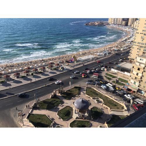 Sea view Sidi Beshr families only