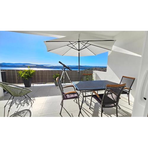 Sea view spacious Archipelago Apartment