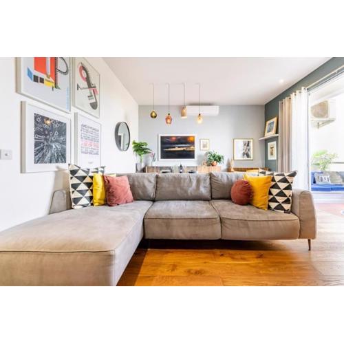 Seabreeze Retreat with terrace - St Julians