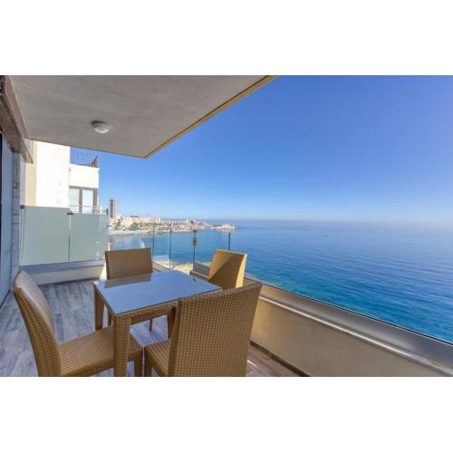 Seafront 3BR APT in Sliema with Private Balcony by 360 Estates