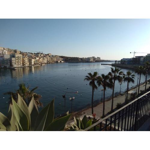 Seafront akwador