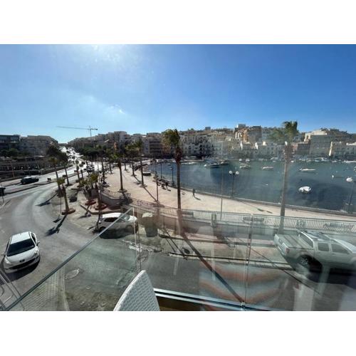 Seafront Marsaskala Apartment