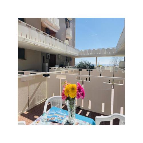 Seafront residence with terrace and parking