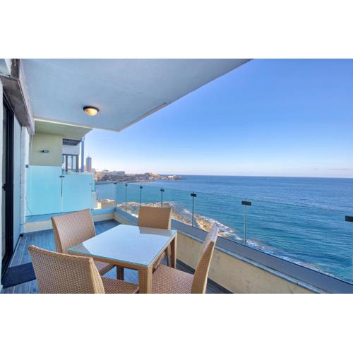 Seafront Sliema Apartment with Balcony & Sea Views by JL