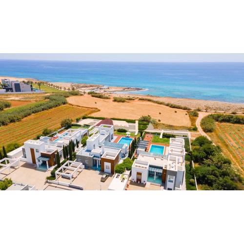 Seafront Villa Layla by Ruidoso Luxury