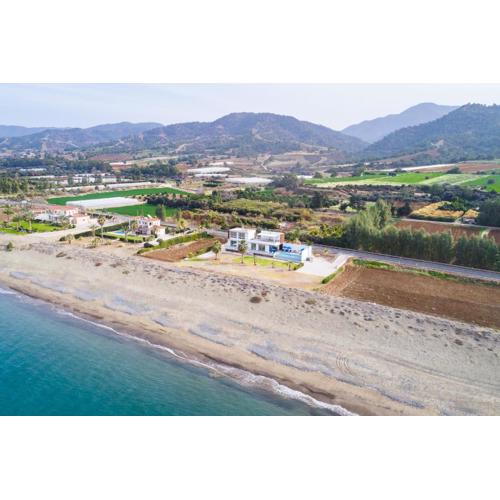 Seafront Villa Sea Gem - Private Beach Area & Infinity Pool
