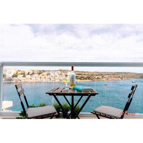 Seashore Stays - Stunning apartments right by the sea