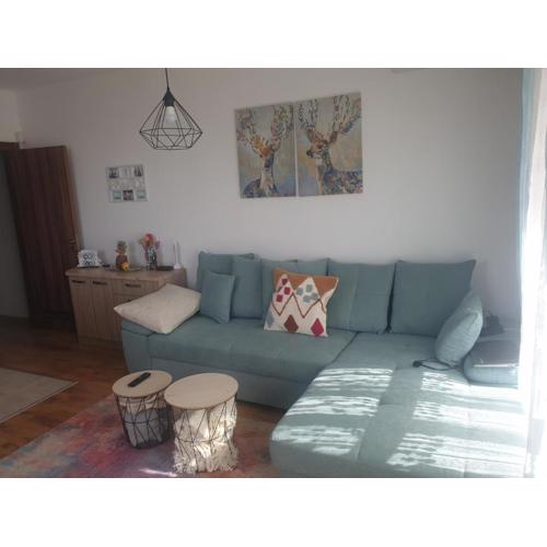 Seaside 1-BR Apartment with Pool Access