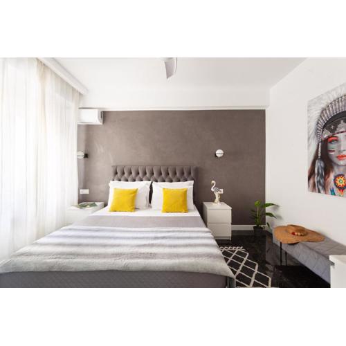 Seaside Apartment by Flisvos Marina