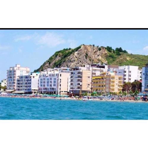 Seaside apartment in Shkembi Kavajes