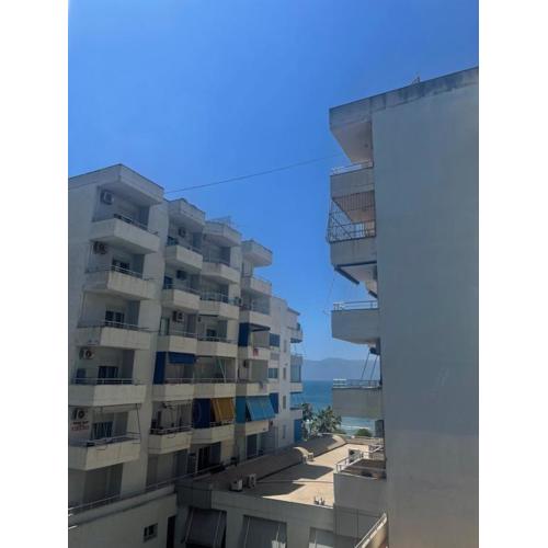 seaside apartment vlora
