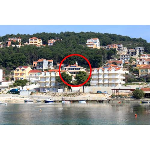 Seaside apartments with a swimming pool Trogir - 7561