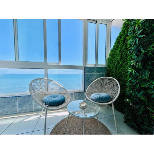 Seaside Haven Apartment