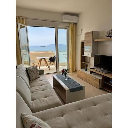 Seaside Oasis Apartment in Vlora