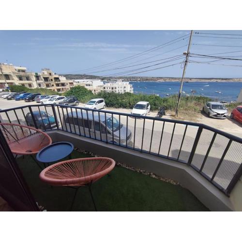Seaside Serenity - A lovely apartment with views