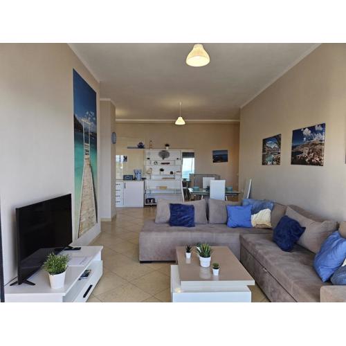 Seaside Serenity Apartment with views