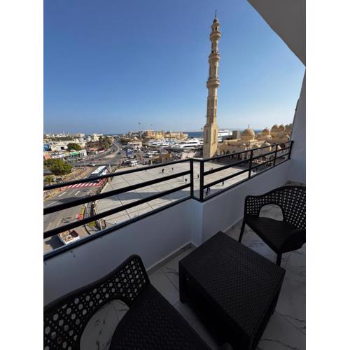 Seaside Serenity Apartment