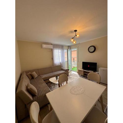 Seaside Shengjin Apartment