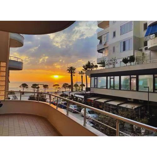 Seaside stay-Private parking-Prime location