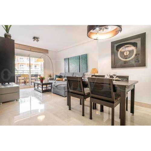 Seaside stay with large terrace, pool & parking REMS