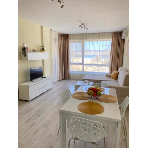 Seaside View Apartment in Varna