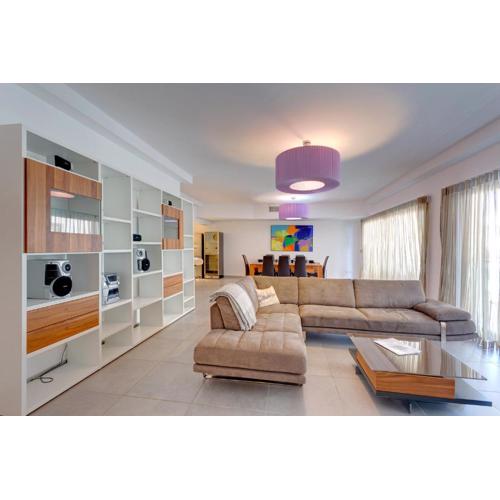 Seaview Apartment In Fort Cambridge, Sliema