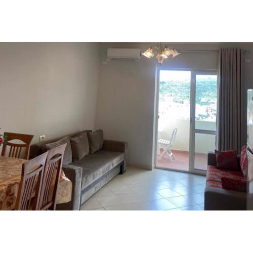 Seaview Apartment in Himare