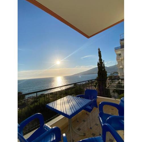 SeaView Apartment