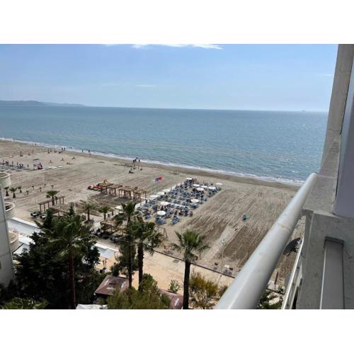 Seaview Apartment